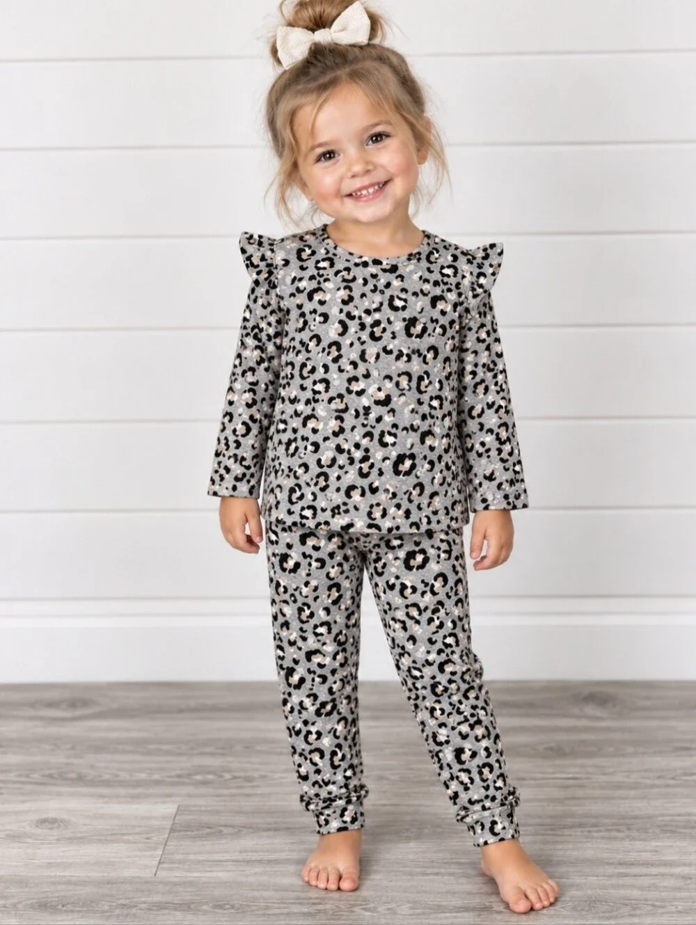 The Children’s Place Leopard Print Ruffle Top & Jogger Pants 2 Piece Set Size 2T